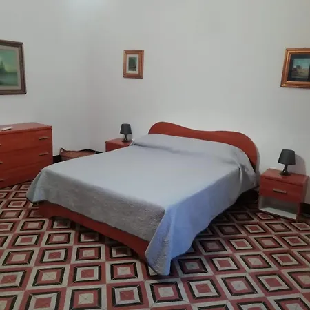 Sat Appartamenti Locazioni Turistiche Brevi-G&P Holiday Home Trapani Exterior photo